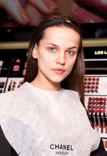 Tutorial de maquillaje con la exclusiva colección “Las Vegas”  Make Up Studio de Chanel