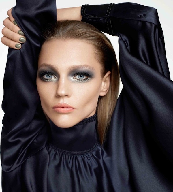 Sasha Pivovarova para H&M Make Up