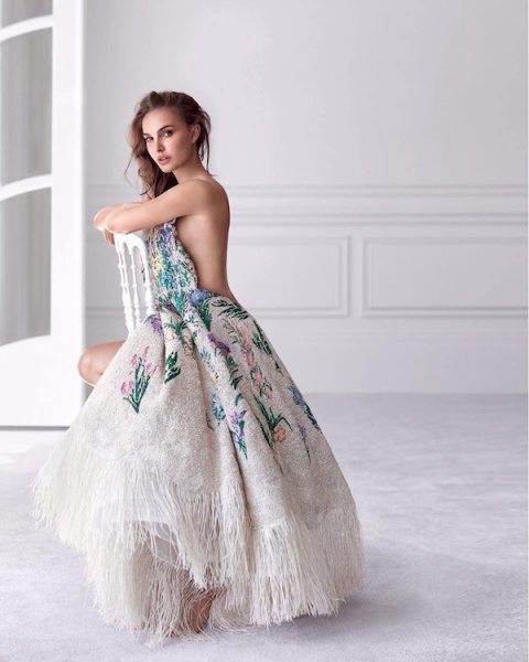 Natalie-Portman-Miss-Dior-Fragrance-