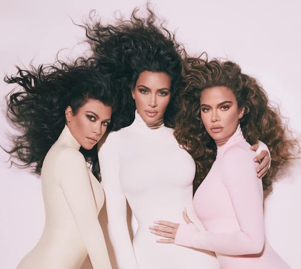 Las Kardashian juntas con los perfumes KKW Fragrance Diamonds, por Ana Parrilla