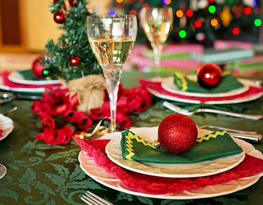 No vuelvas a creerte estos 5 bulos presentes en (casi) todas las comidas navideñas