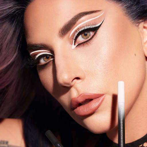 Lady Gaga impacta con su look de ojos en su nueva campaña, por Ana Parrilla