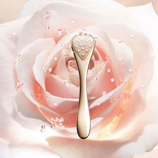 Le Pétale Multi-Perlé el lujoso “masajeador” de rostro de Dior que querrás tener siempre a mano